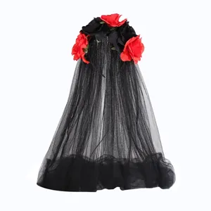 Serre-tête voile en filet noir gothique avec roses artificielles rouges et noires pour fête.