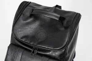 Zaino vintage in pelle PU nera da uomo, grande capacità borsa da viaggio scuola, zainetto casual.