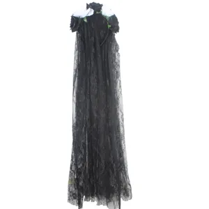 Halloween black lace veil headband with artificial rose flowers for party costume accessories.