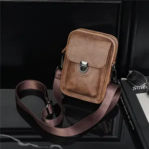 Retro PU lederen mini telefoontas schoudertas detailweergave met metalen slot en riem.