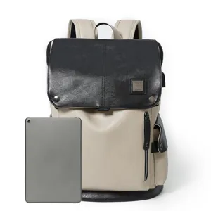 Elegante zaino bicolore in pelle PU da uomo, ideale per viaggi e uso quotidiano casual.