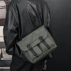 Waterproof oxford cloth messenger bag men vintage casual crossbody shoulder bag for daily use