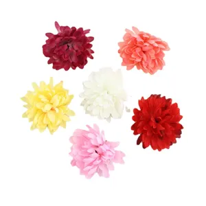 Ensemble de pinces à cheveux chrysanthème artificielles colorées pour femmes, idéal pour hanfu.