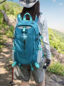 Leichter Outdoor Wanderrucksack mit grosser Kapazitaet fuer Sport Reisen und Trekking