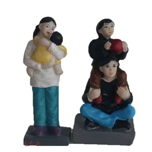 Cute Family Resin Figurines Sand Tray Therapy Toys Home Decor Table Ornament Set