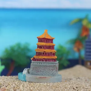 Miniature pagode chinoise en resine modele, parfait pour paysage de bac a sable et decor.