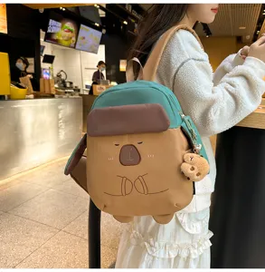 Zaino capybara carino per ragazze, borsa scolastica con design animale creativo e ciondolo.