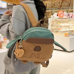 Zaino capibara carino con cappello divertente borsa scolastica animale casual per ragazze