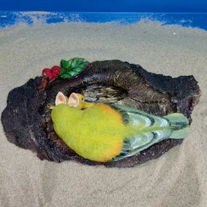 Resin parrot tree trunk hanging ornament detail showing bird and bark for garden decor.