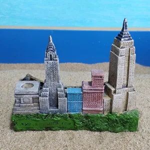 New York architecture miniature ornament Empire State Building resin desktop decor detail view