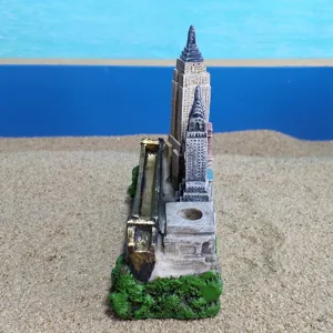 New York skyline architectural pen holder and sandplay toy, detailed resin desktop ornament.