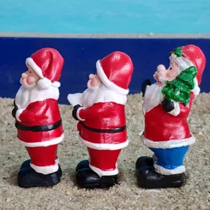 Resin Santa Claus figurines set miniature landscape Christmas tabletop decorations toys