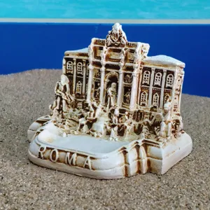 Miniature Trevi Fountain model Rome souvenir sand tray toy resin craft display detail