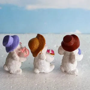 Mini figurine di coniglietti pasquali per vasi di succulente e decorazione paesaggio.