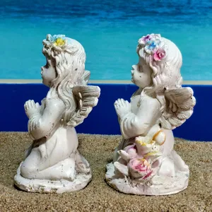 Figurine de fee ange vintage en resine statue de priere pour decor de jardin et accessoires.
