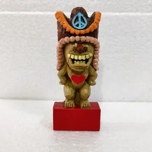 Resin tiki totem figurine monster statue with red base cute desktop decor sculpture gift ornament