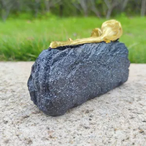 Black stone memorial tombstone model with golden rose decoration for Halloween festival props.