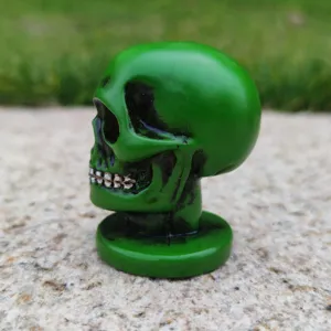Green resin skull figurine ornament for Halloween decoration psychological sandbox toy desktop display