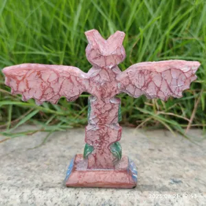 Resin totem model ornament for psychological sand tray games and architectural toy collection.