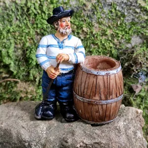 Miniatur Matrose Figur Stifthalter Harz Handwerk Dekoration Detailansicht Kapitän Fischer.