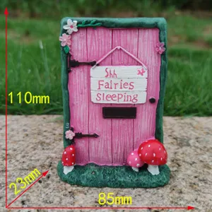 Decoracion de puerta de resina para jardin de hadas miniatura con setas y bonito diseno rosa.