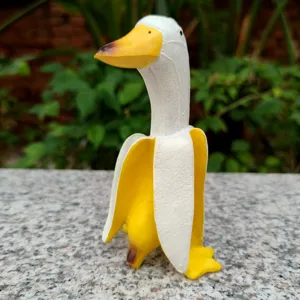Creative banana duck figurine resin statue cute desktop home decor ornament gift 1pc