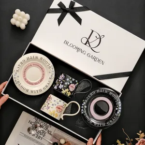Luxe keramische koffiekop en schotel set met geschenkdoos, perfect voor middagthee.