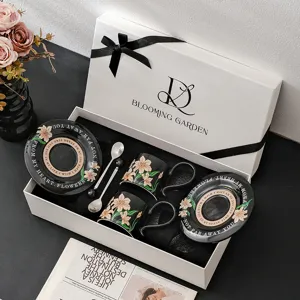 Vintage Keramische Koffiekop en Schotel Set met Geschenkdoos Elegante Bloemige Mok