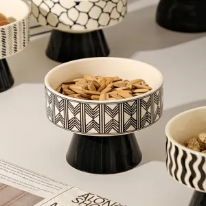 Keramik hoher Fuß Schale schwarz weiß geometrische Obst Nuss Aufbewahrung Snack Teller.