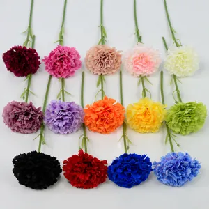 Beau bouquet de fleurs artificielles d'œillets en soie pour décoration de table