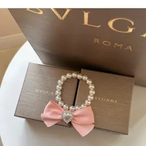 Süße Haustier Perlenkette mit rosa Schleife und Herzanhänger für Hunde und Katzen Prinzessin.