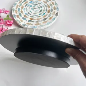 Vietnamesischer handgemachter Muschel Mosaik runder Serviertisch Tischset Untersetzer