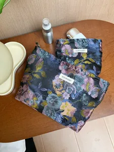 Vintage floral brocade cosmetic bag set, large capacity portable travel makeup organizer.