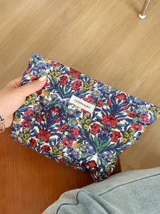 Vintage floral cosmetic bag portable makeup pouch toiletry organizer for travel women