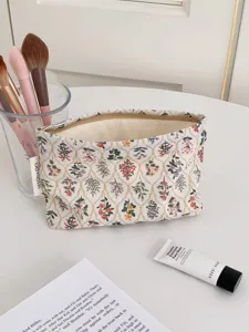 Floral makeup bag large capacity travel cosmetic pouch portable toiletry organizer for women.
