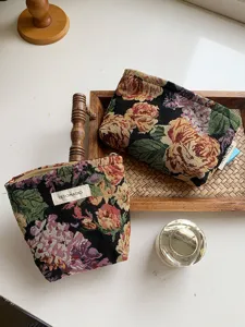 Vintage floral embroidered cosmetic bag, large capacity portable makeup pouch for women.