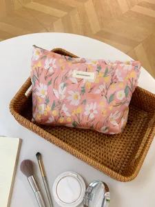 Embroidered floral cosmetic bag portable large capacity makeup storage pouch for travel wash.