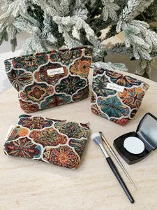 Vintage woven cosmetic bag set, retro makeup pouch for travel and daily storage details.