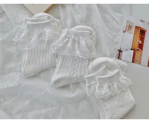 Weiße rüschen spitzen wadenlange socken, süße japanische jk lolita baumwollsocken.