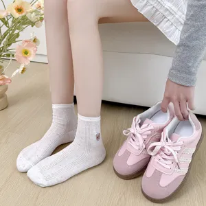 Cute embroidered bear women socks, pure cotton soft breathable comfortable short casual socks.