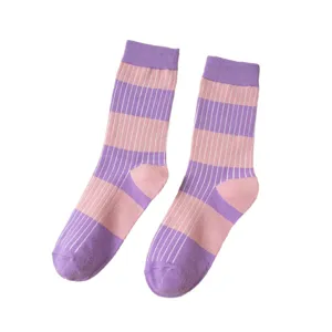Damen süße gestreifte Socken Baumwolle Mode japanischer Stil lässige Strümpfe neu chic