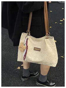 Borsa shopper in velluto a coste con orsetto, borsa a spalla vintage capiente da donna.