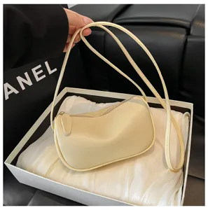 Retro PU Leder Damen Umhängetasche, lässige Koffer Tasche, stilvolle Herbst Detailansicht.