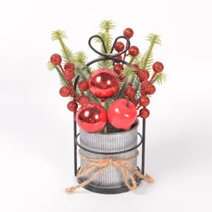 Weihnachts-Tisch-Topfdekoration galvanisierter Eimer künstliche Tannenzweige rote Beeren