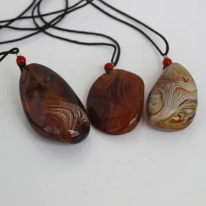 Natural banded agate pendant raw stone handmade jade antique style necklace for daily wear