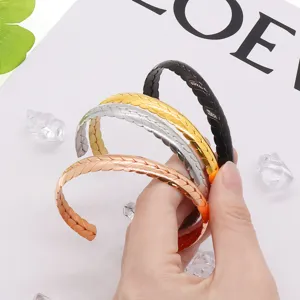 Stainless steel wheat pattern open cuff bracelet set, trendy titanium bangles.