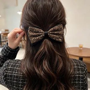 Vintage Bow Hair Clip For Women Korean Style Floral Leopard Print Fabric Spring Clip With Metal Dog Charm Autumn Winter Hair Accessory