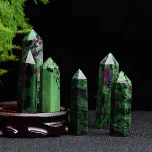 Colonne de cristal hexagonale en rubis zoisite naturel pierre polie décoration