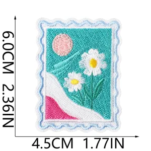 Daisy flower stamp embroidered patch for clothing, jacket, and backpack DIY decoration.