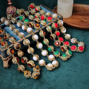 Collana Pesante in Stile Palazzo Vintage per Donna Retrò Malachite Agata Rossa Catena Maglione Lunga Gioielli Medievali Francesi